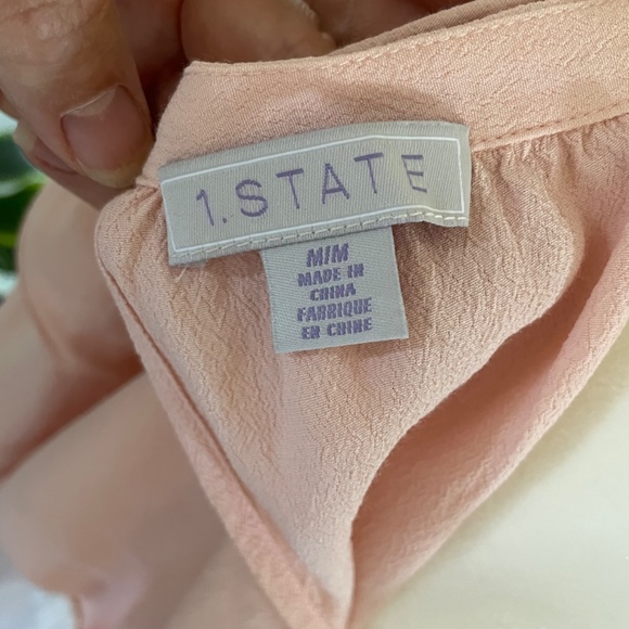 ** SOLD ** Pink Cold Shoulder Crepe Blouse - Size M - Picture 12 of 12